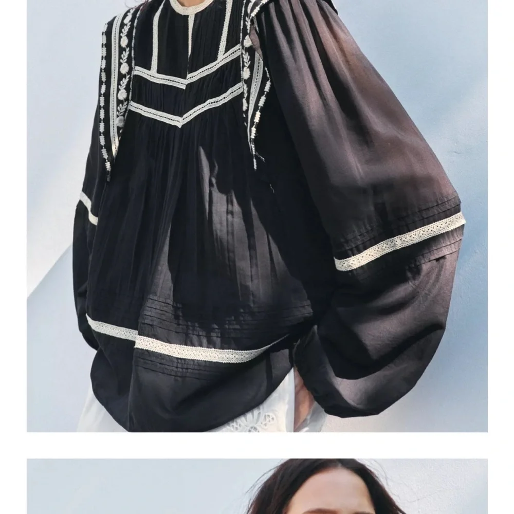 ZARA CONTRAST EMBROIDERED BLOUSE SIZE s